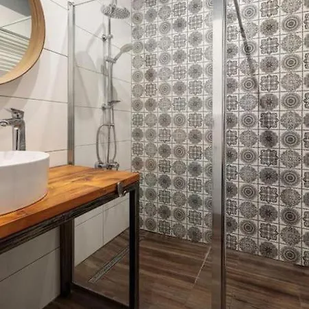 Close-central - Great Location -kosciuszki * Breslau